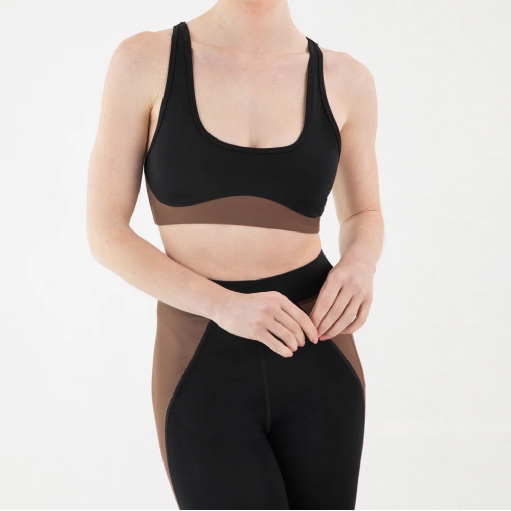 Daughter’s lessons heartbreaker bra and leggings small